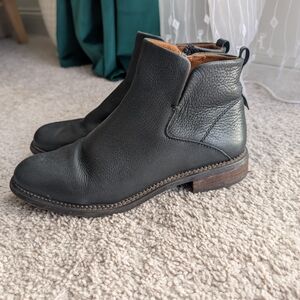 Franco Sarto Hyla Black Leather Ankle Boots Size 7
